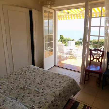 Sur Gironde - Face A L'estuaire Pour Cette Maison Des Annees 70 Villa Meschers-sur-Gironde