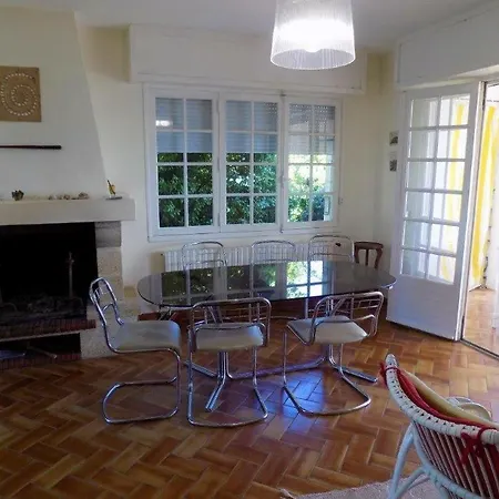 빌라 Sur Gironde - Face A L'estuaire Pour Cette Maison Des Annees 70 메쉐르-수르-지롱드