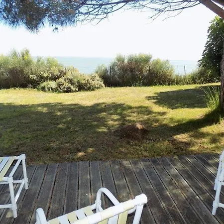 Sur Gironde - Face A L'estuaire Pour Cette Maison Des Annees 70
