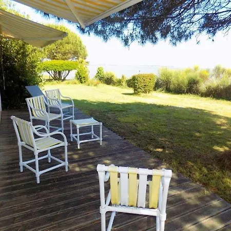 Sur Gironde - Face A L'estuaire Pour Cette Maison Des Annees 70 빌라 메쉐르-수르-지롱드